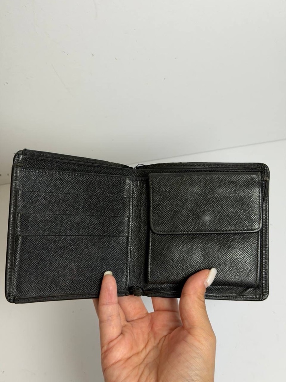 Louis Vuitton Black Epi Leather Bifold Wallet - Picture 7 of 13